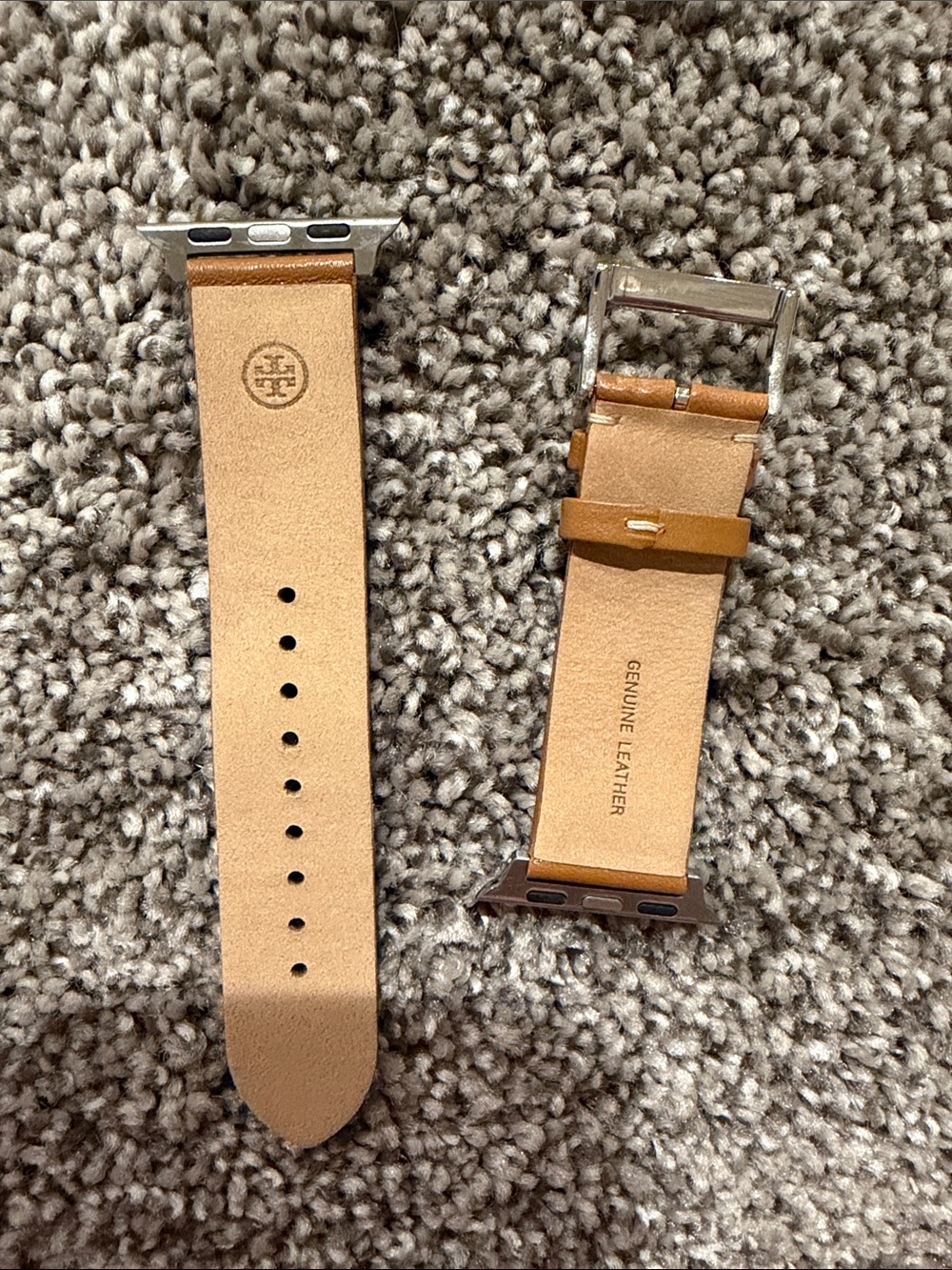 Tory Burch Leather Apple Watch Strap - Picture 3 of 5